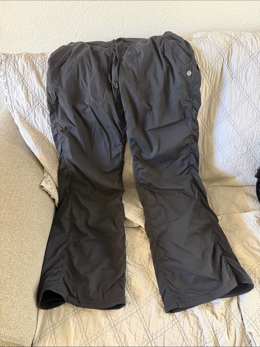 lululemon athletica women’s black Athletic Joggers